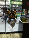 Free standing balloon decoration